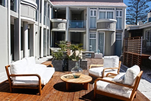 Swakopmund Luxury Suites buitenterras